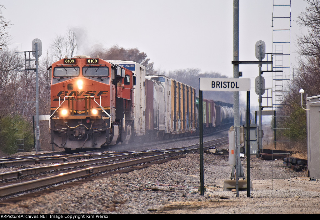 BNSF 8109